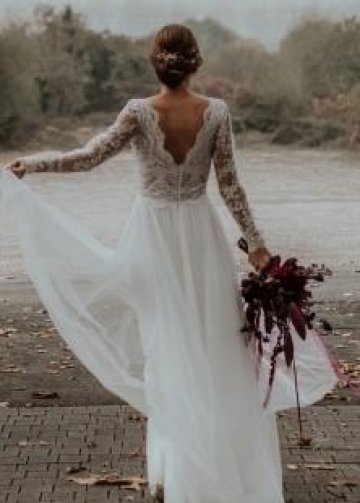 V-neckline Beach Bridal Dress with Sheer Lace Sleeves