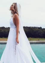 White Lace Beach Wedding Dresses with Chiffon Ribbons